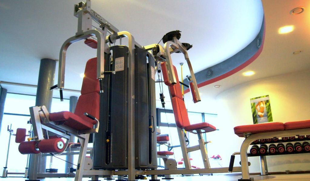 Blue Diamond Hotel Active Spa Trzebownisko Ngoại thất bức ảnh